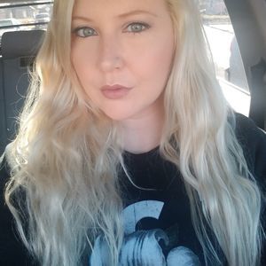 Meet your Posher, Lynzy